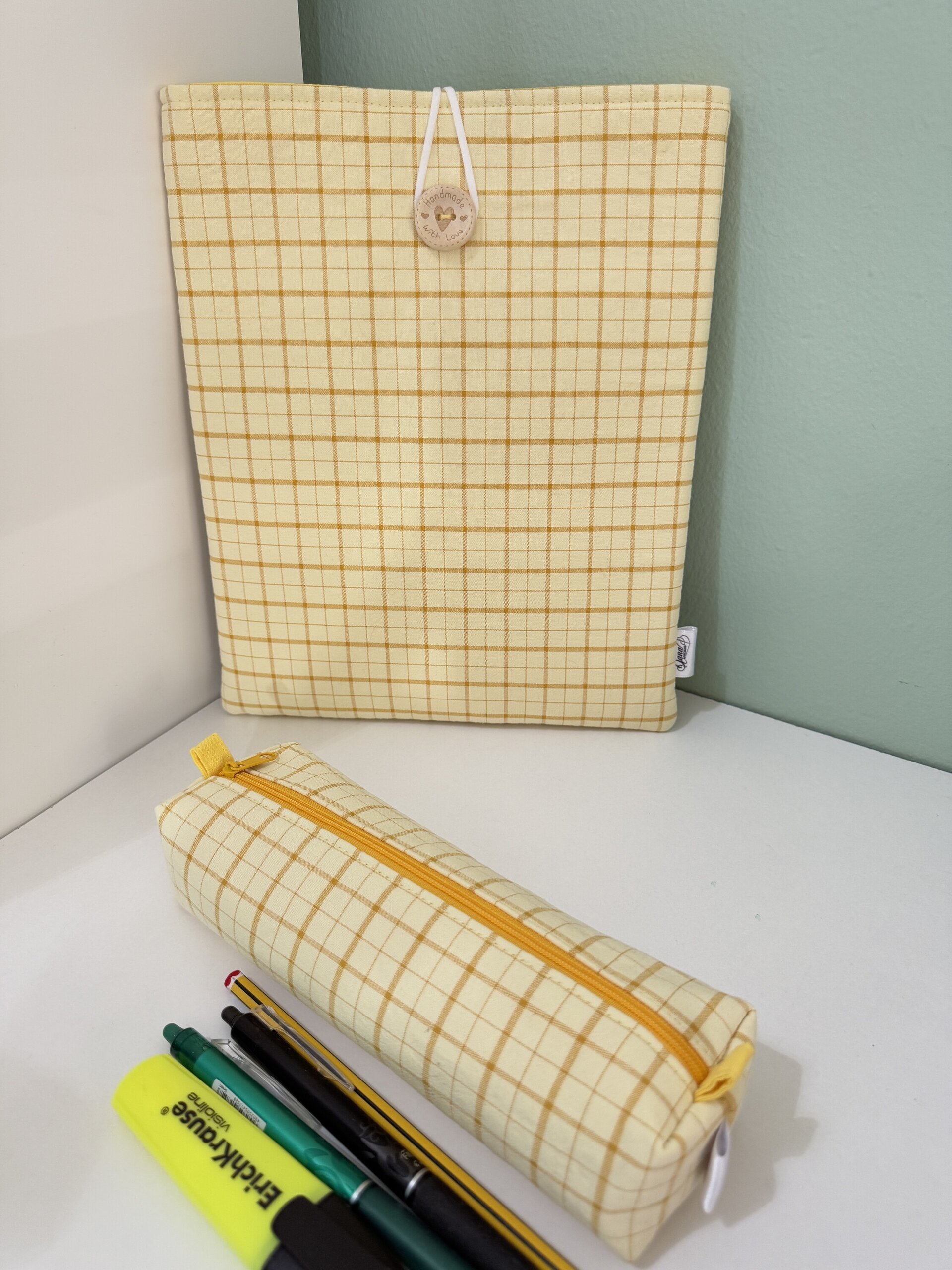 Funda de libro / tablet con estuche a juego - 1