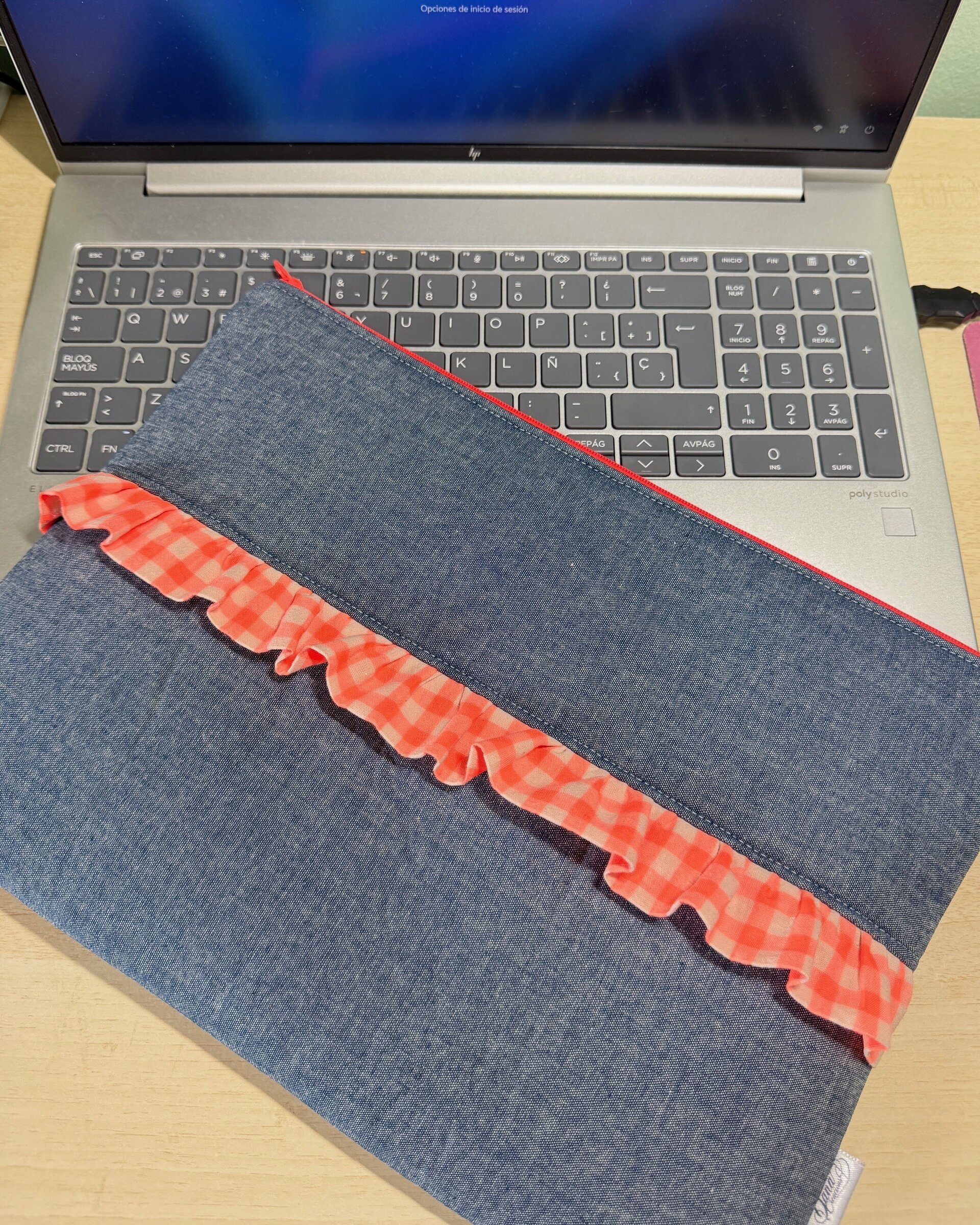 Funda para PC con volante - 3