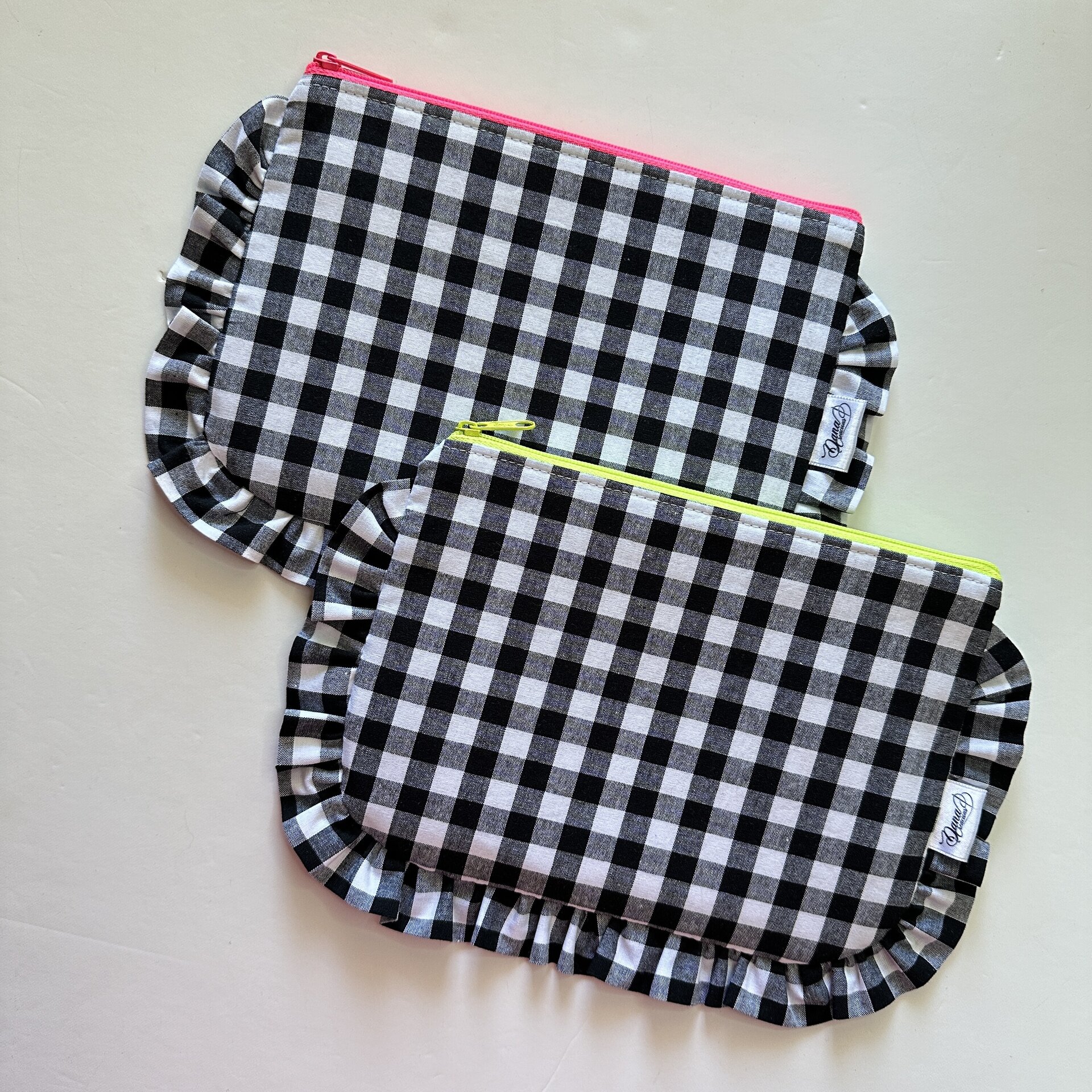 Neceser Vichy y Fluor Volantes (personalizado con inicial y nombre) - 5